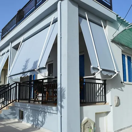 Melenia'S Sea Front House Villa Kalamata Exterior photo