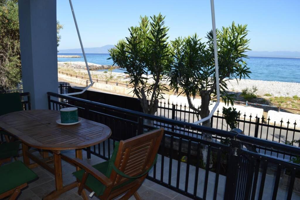 Melenia's Sea Front House Holiday home Kalamata